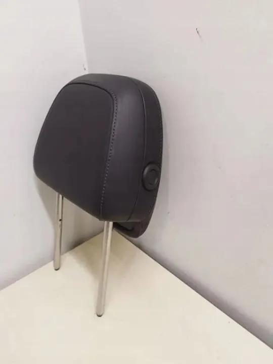 Appui-tête Porsche Cayenne OEM 9585219110021U Occasion image 3