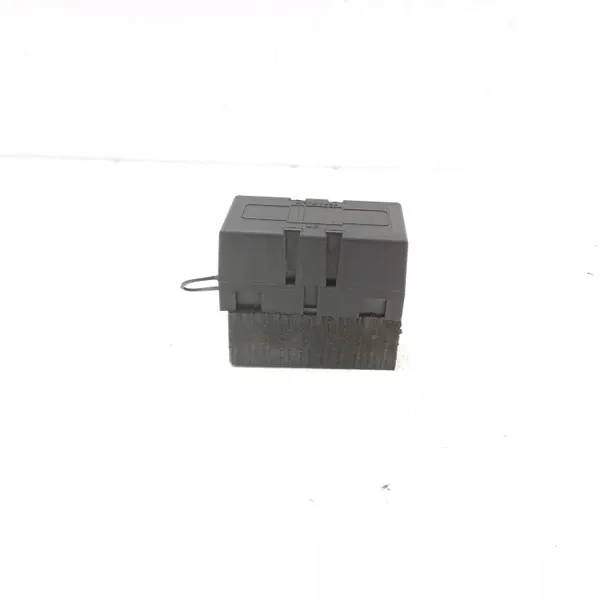 Fusible Mercedes-Benz OEM MAM53092 pour Vito Viano W447 image 2