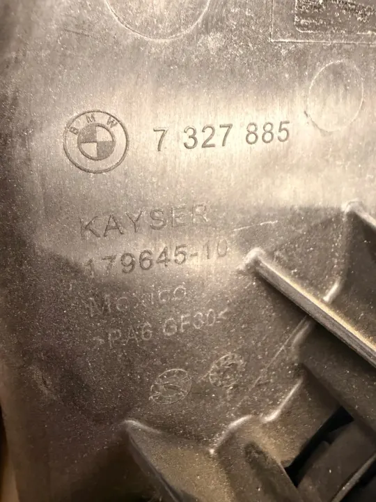 BMW OEM 7327885 Aktiivihiilisuodatin - Käytetty image 3