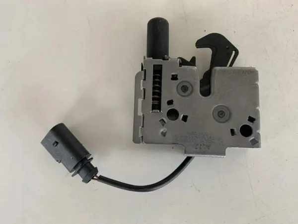 Serrure de capot Audi Q7 (4M) OEM 8W0823509E - Occasion image 3