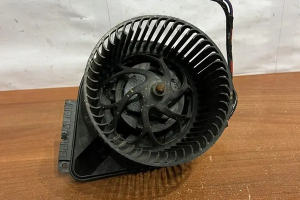 MERCEDES-BENZ V (638/2) 651586K Bensin 1998 image 7