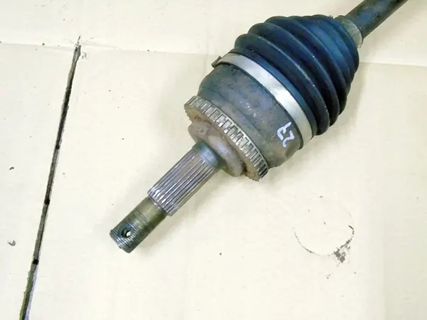 Arbre de transmission long Nissan Almera Tino 2002 2.2 DI DCI image 2