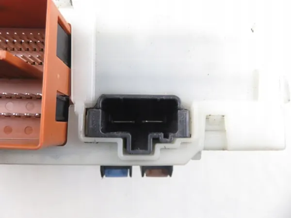 Módulo BSI OEM 7G9T14A073ED - Pieza Ford Usada image 6