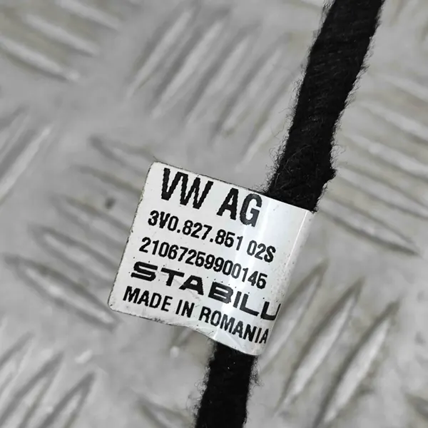 Atuador de porta-malas direito Skoda Superb III 3V0827851 image 7