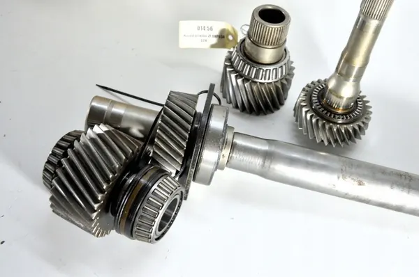 ZF 8HP65A QZW etuveto - Käytetty image 3