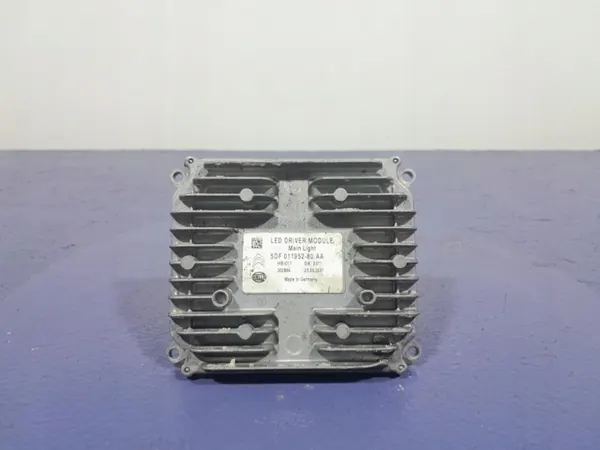 Módulo Convertidor Citroen C5 Aircross OEM 5DF011952-80 image 2