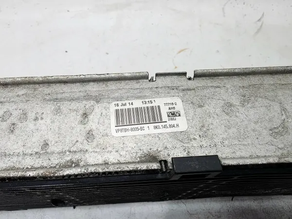 Audi OE 8K0145804H apuvesijäähdytin image 5