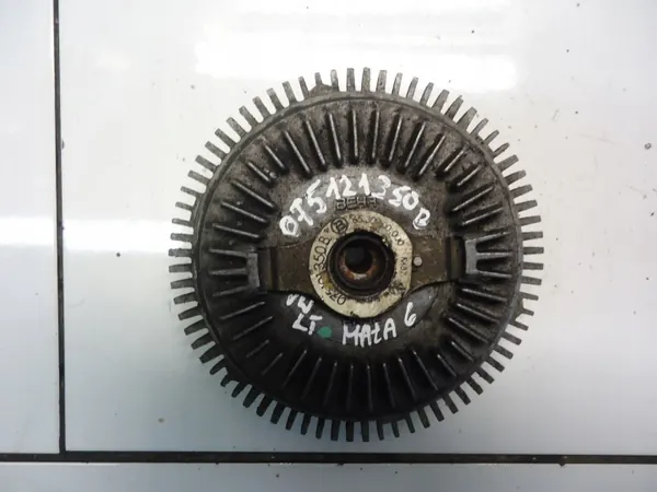 VW LT 25-35 Visköskoppling OEM 075121350B image 2