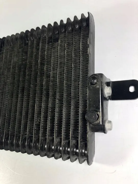 Arrefecedor óleo caixa OEM 5036911 para Corvette C7 image 4