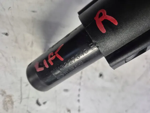 Lavador de Farol Direito Opel Insignia A Lift 13-20 OEM image 4