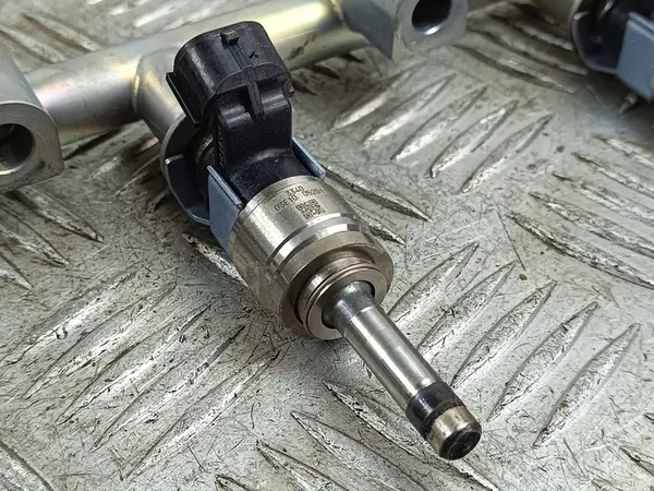 Tubo de combustível Mitsubishi Outlander IV 2023 45PP24 image 4