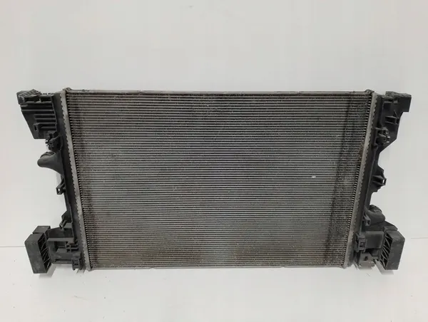 MERCEDES W177 Waterkoeler A2475003800 image 2