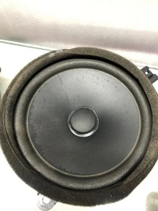Gebrauchtes Volvo OE Soundsystem OEM 32265526 image 7
