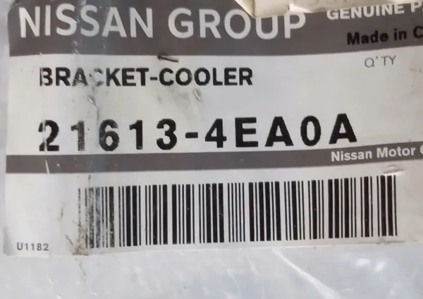 Nissan Qashqai J11 oliekoelerbeugel 216134EA0A image 3