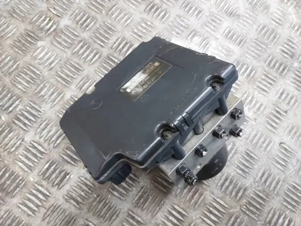 Pompe ABS OEM 1J0614517 pour Volkswagen Bora image 3