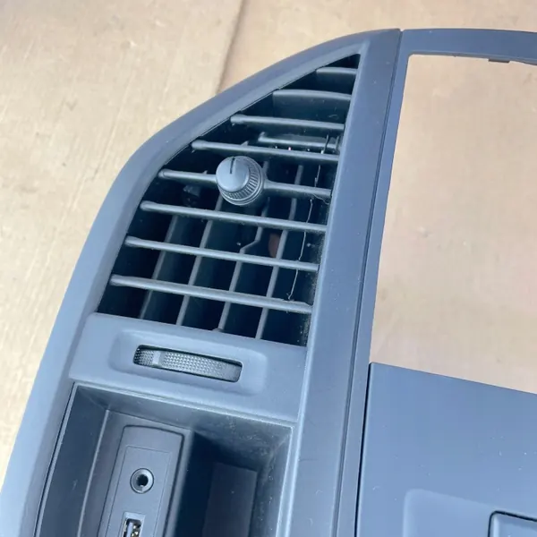 Cadre Radio Panneau Console OEM A4476890011 VITO W447 image 7