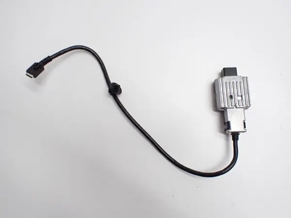 Tomada USB OEM 5E3035954B para Skoda Karoq image 2