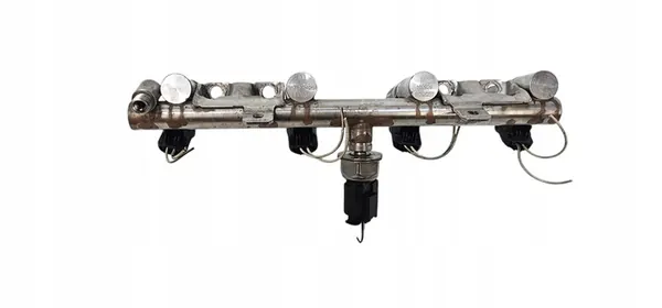 BMW F20 F21 F30 Brandstofrail Injektor N13 7592426 image 3