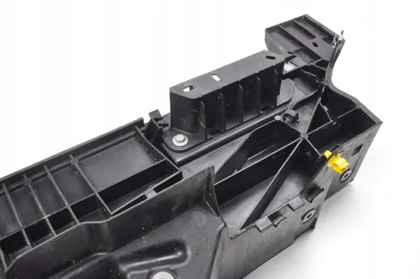 OEM 9830512680 Renfort Ceinture Avant image 6