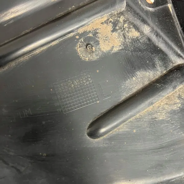 AUDI A3 8P Front Left Wheel Arch OEM 8P0821191C image 10