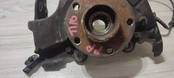 Fiat Tipo 2018 Mozzo ruota anteriore sinistro OEM 51986775 image 2