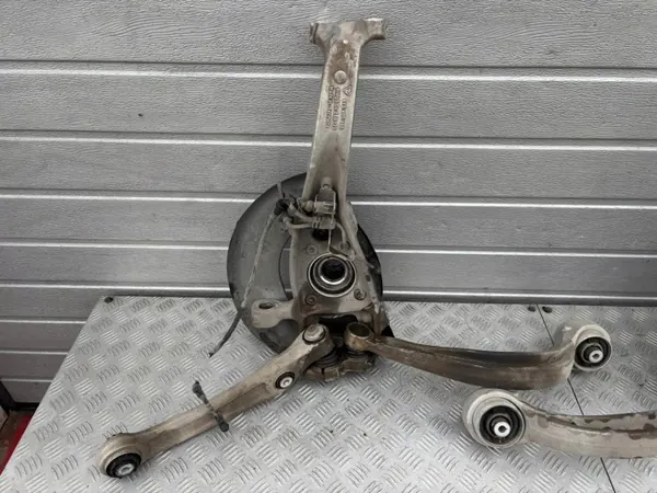Porsche Cayenne III etujouset OEM 9Y0407245/6 image 8