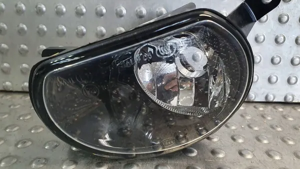 Farol de Neblina Halógeno Direito Dianteiro Audi Q7 4L Lift 4L0941699A image 4