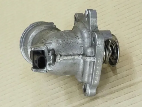 Termostaatti OEM 6422002215 Mercedes 3.0 CDI V6:lle image 6