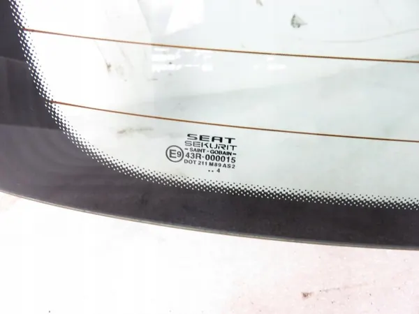 Gebruikt Achterruit OEM A1041658 voor Seat image 5
