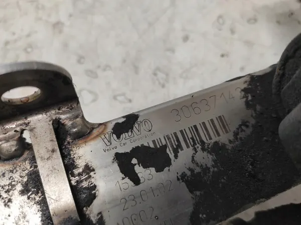 VOLVO S60 1 I 00- 2.4 D5 EGR-Jäähdytin image 4