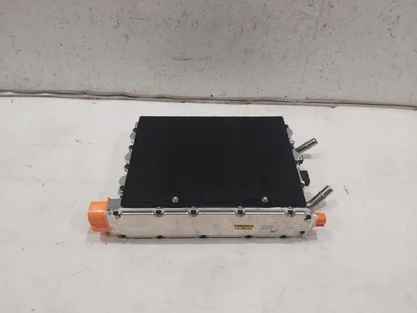 Chargeur de batterie Hyundai Kia EV6 364001XFB0 image 1