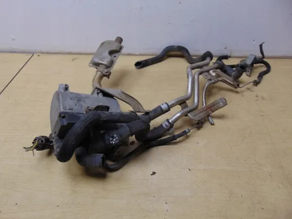Webasto-lämmitin OEM 252421 Toyota Versolle 09-18 image 7