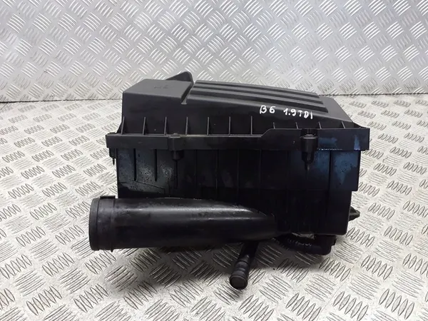 Ilmansuodattimen kotelo VW GOLF PLUS 1.9L diesel 1K0129620F image 4