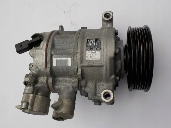 Bomba compresor A/C SEAT OEM 5Q0816803D - Usado image 2