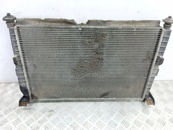 Radiateur d'eau Ford Mondeo MK II OEM AMD69951 image 4