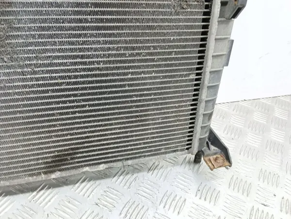 Radiateur d'eau Ford Mondeo MK II OEM AMD69951 image 5