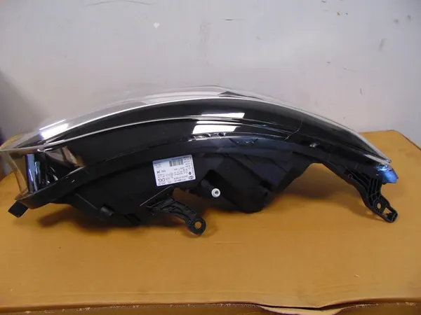 Oikea etuvalaisin Renault Kadjar Lift Full LED image 5