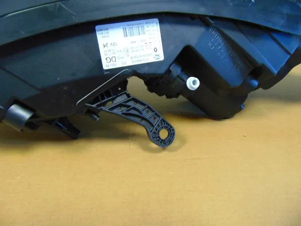 Oikea etuvalaisin Renault Kadjar Lift Full LED image 7