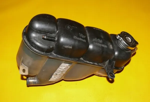 Réservoir d'expansion OEM 1405001349 Mercedes Classe S image 2