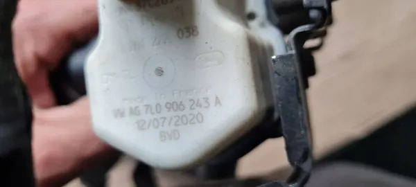 Aktivkohlefilterpumpe 4M4201997G für Audi Q8 image 8