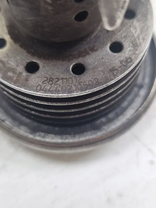 Land Rover AdBlue-Injektor OEM 04440210502 - Gebraucht image 6