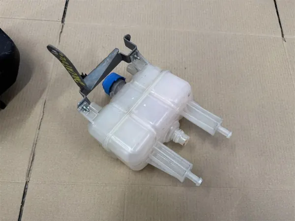 Vatten expansionsbehållare OEM 46349131 Fiat Ducato III image 3