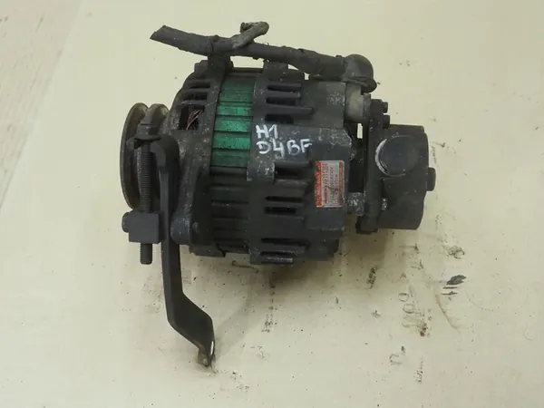 HYUNDAI H1 2.5 TD D4BF Alternator OEM 37300-42356 image 3