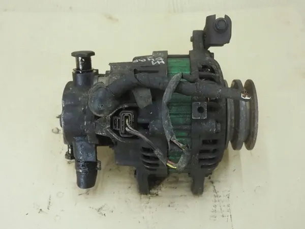 HYUNDAI H1 2.5 TD D4BF Alternator OEM 37300-42356 image 9
