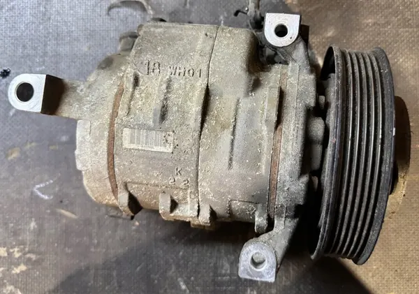 Compressore AC JEEP GRAND CHEROKEE WK2 3.0 image 3