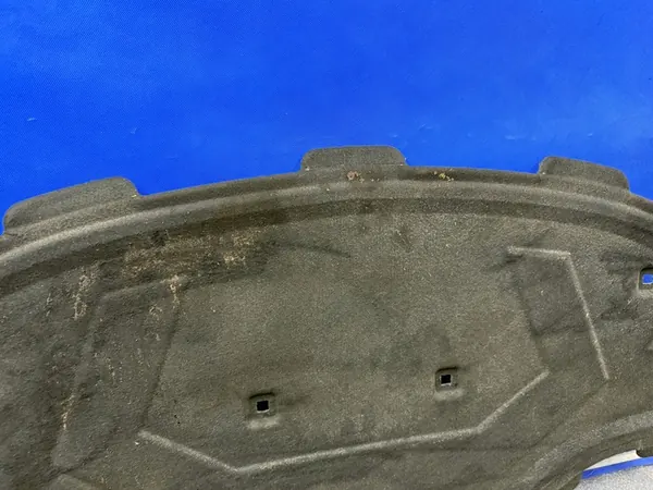 Aislamiento de Capó AUDI A6 C7 4G0863825 + Clips image 3