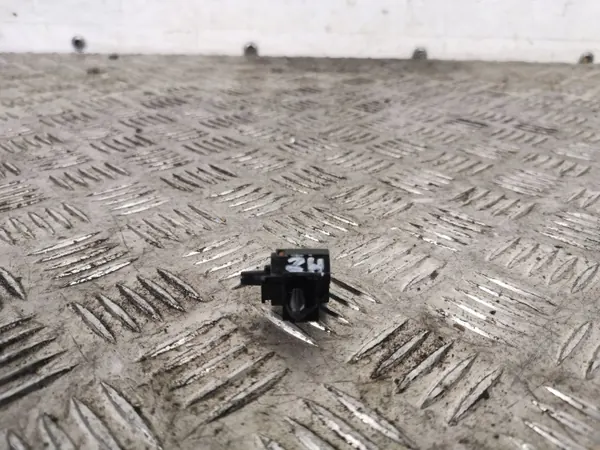 Sensor Temperatura Externa Hyundai Santa Fe OEM FBZ13673 image 2