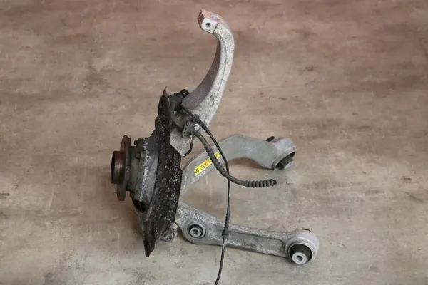 BMW F10 F11 2WD Montaggio mozzo anteriore destro 6775770 image 2