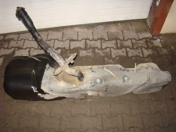 Polttoainesäiliö BAKMAST3 Renault Master 2.3 2010- image 2