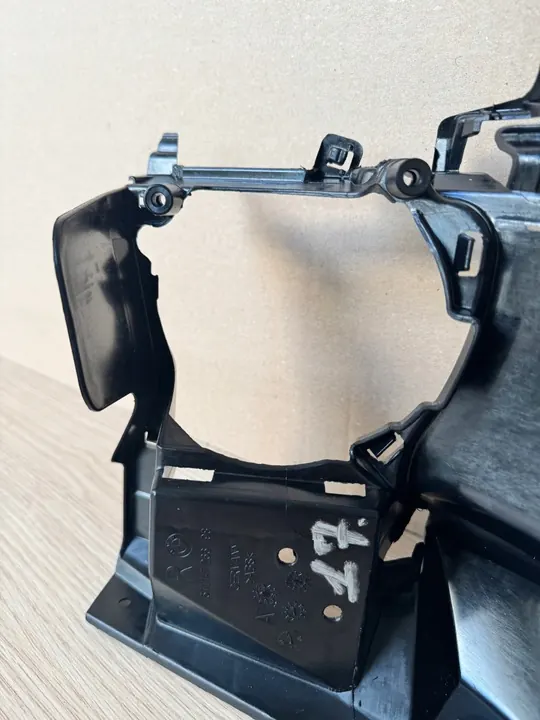 BMW OE 51117266198 supporto paraurti image 4